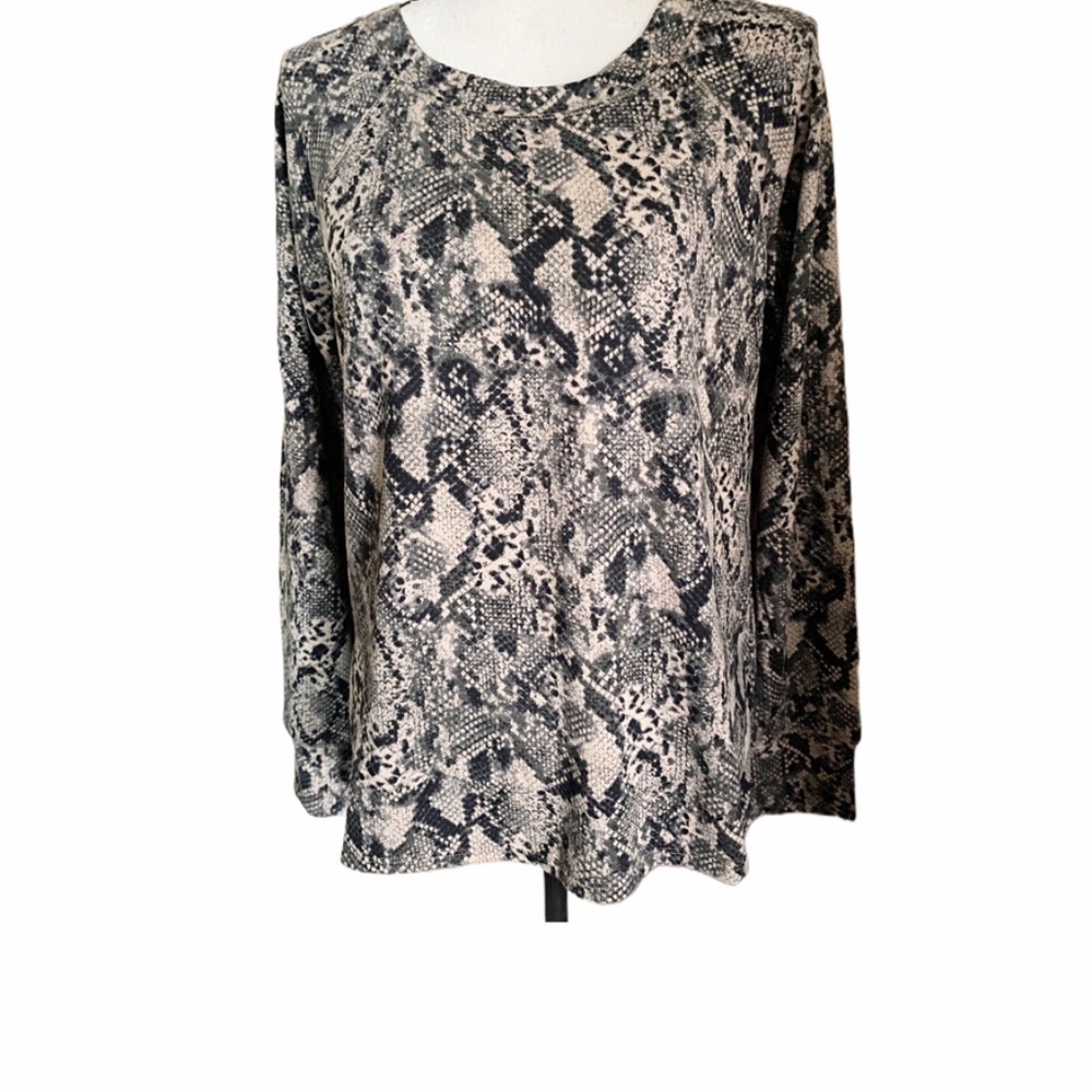 Anthro Sanctuary LS Tee Snake Print Sz M, L,XL